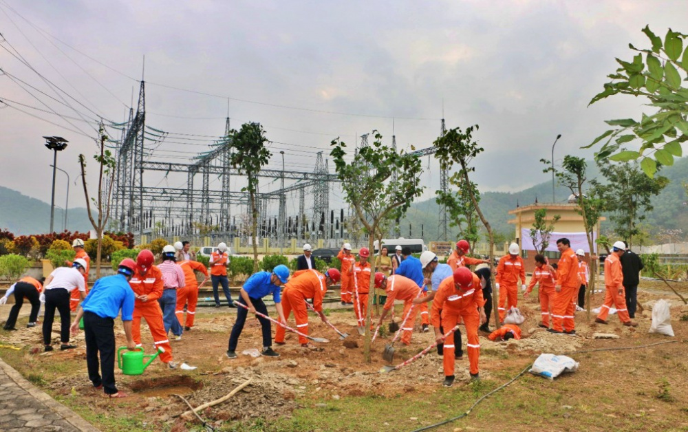thuy-dien-trung-son-huong-ung-tet-trong-cay-xuan-at-ty-nam-2025-tai-nha-may-thuy-dien-trung-son_67a2f28017951 Thủy điện Trung Sơn hưởng ứng tết trồng cây