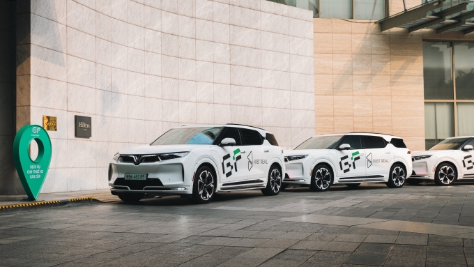Dàn xe điện VinFast của Green Future tại Đà Nẵng. Ảnh: GF