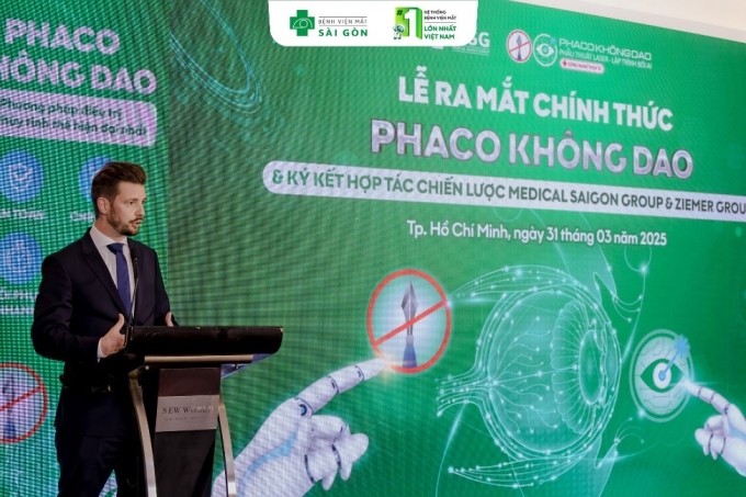 Ông Florian Haas – Giám đốc Quản lý Đối tác Quốc tế Ziemer Group phát biểu tại sự kiện. Ảnh: Mắt Sài Gòn