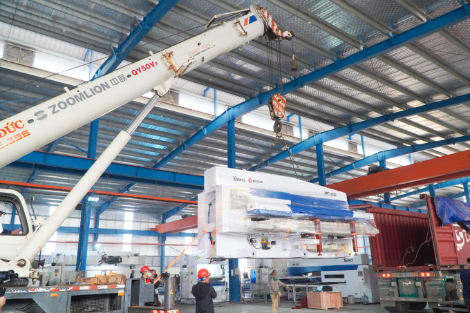 Doanh nghiệp liên tục đầu tư máy móc hiện đại cho Nhà máy Thành Tiến tại Phú Thọ. Ảnh: Thành Tiến